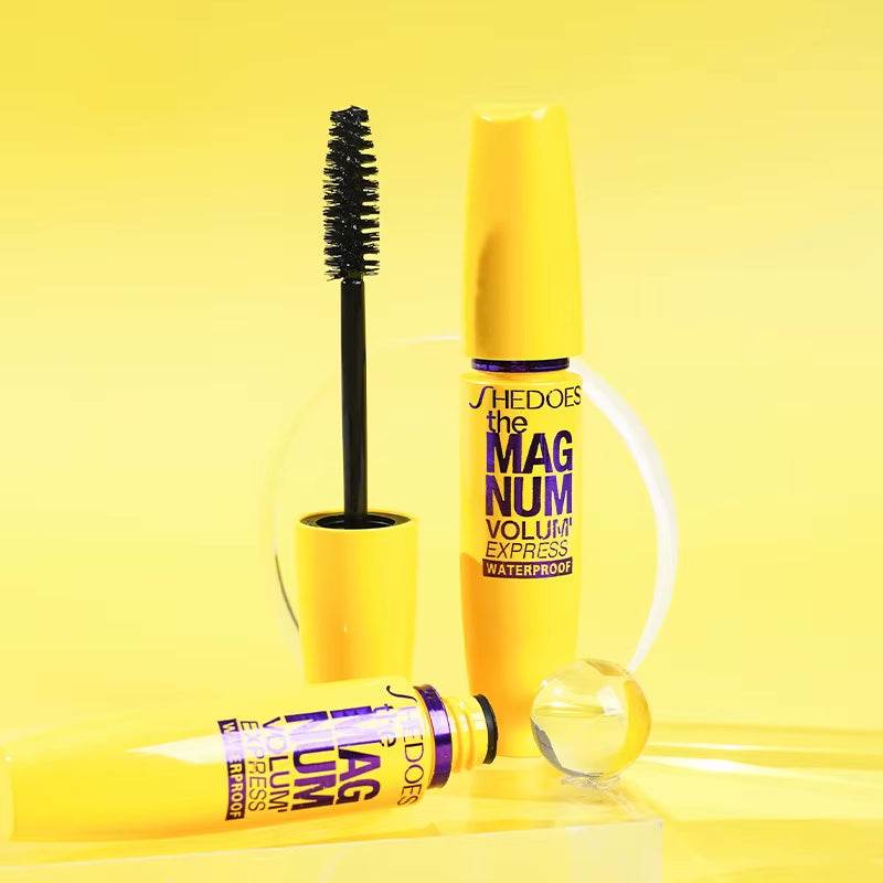 LashLuxe™ Mascara - 4D Waterproof - Savor Collective Inc.
